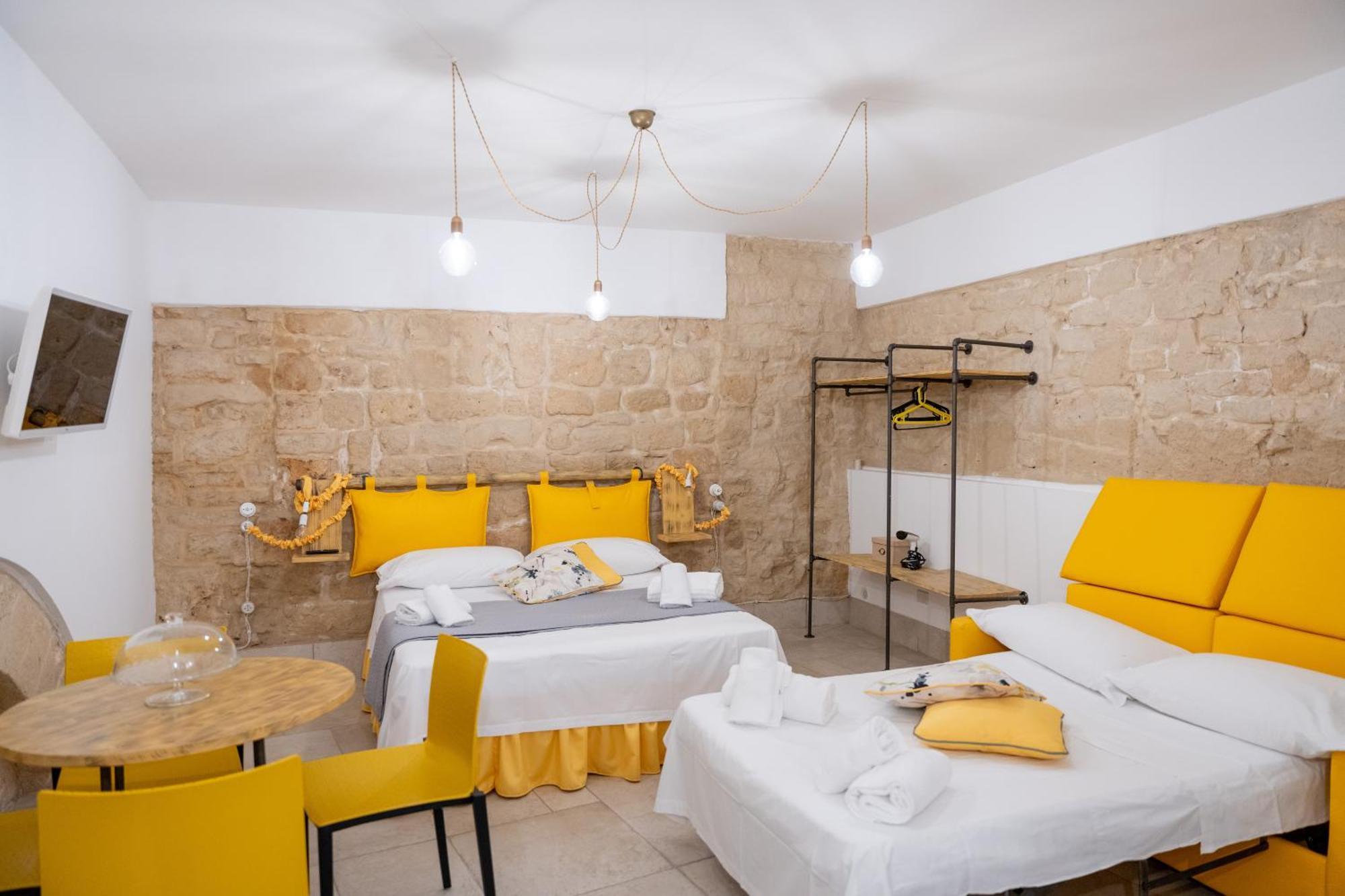 Bed and Breakfast Palazzo Nicolaus Del Borgo Antico à Bari Extérieur photo